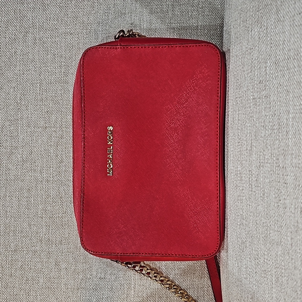 Michael Kors Jet Set Red Crossbody Bag